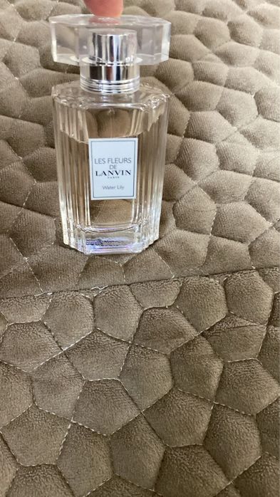 Духи Lanvin с цветочными фруктами
