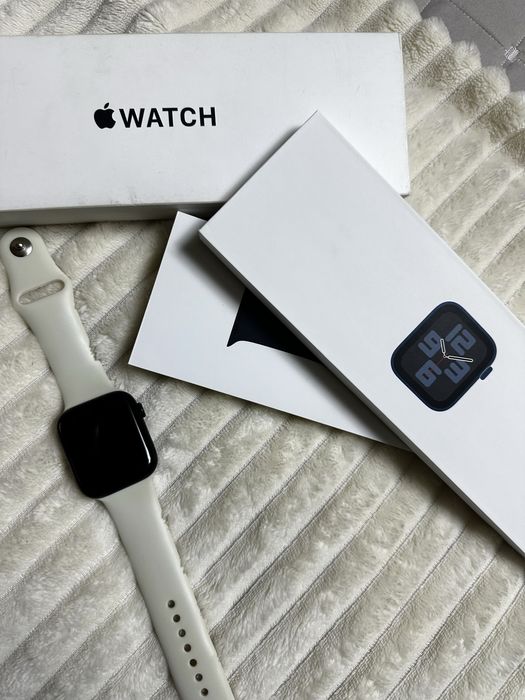 Apple watch SE (2 поколение)