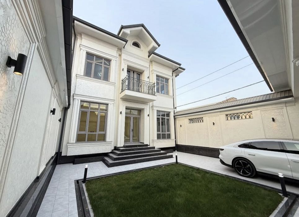 Ohunboboyev mahalla 2.6 sotix Uglavoy 6 xona 310 kv Yangi uy