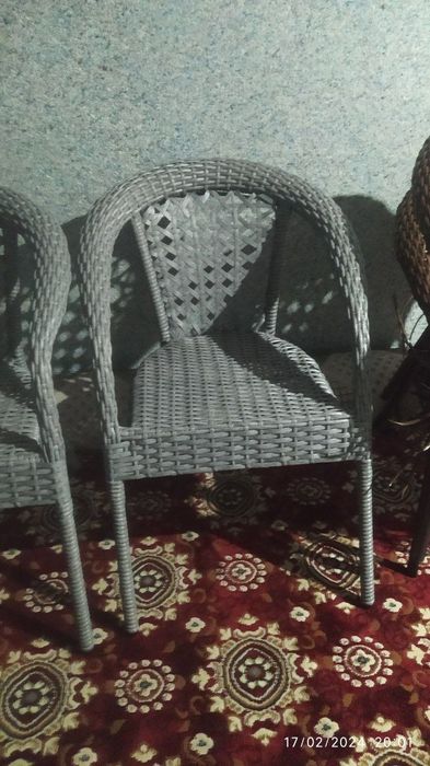 Ratan stullar ozimiz ishlab chiqaramiz 1 qol arzon narxlarda