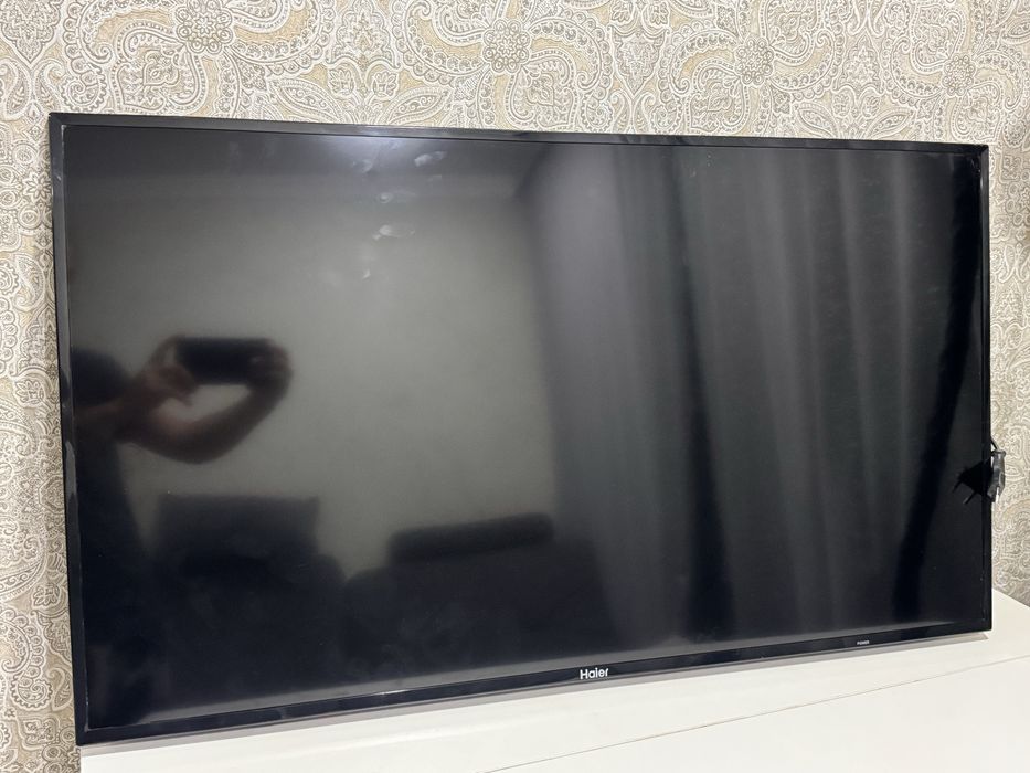 Телевизор Haier  в хорошем состоянии