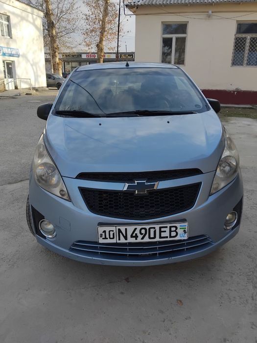 Спарк 2012 декабр зур холатда 3-позиция кондерли.4 та балон ген берила