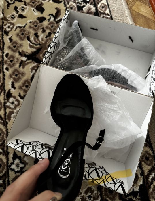 Туфельки черные