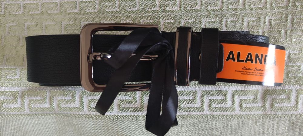 Ремень в подарочной коробке