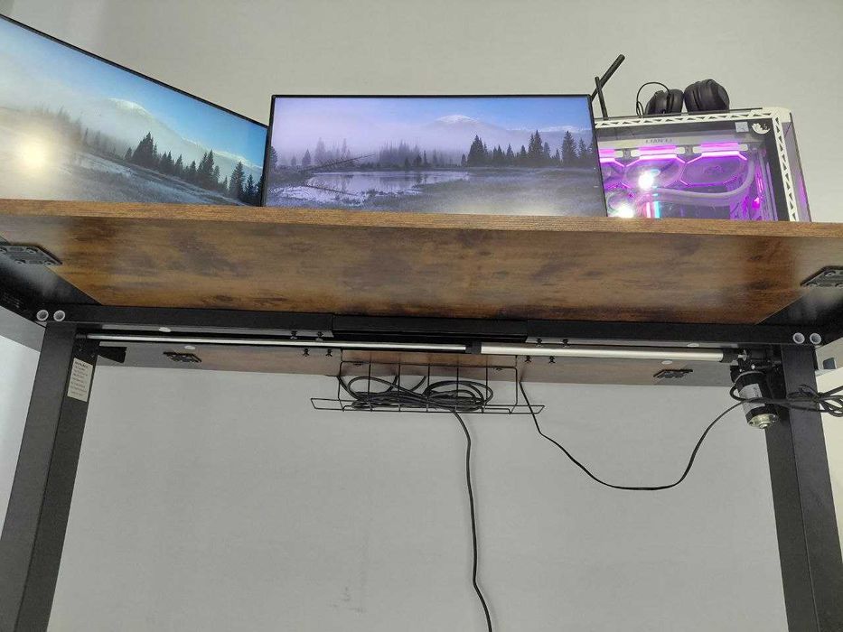 CHIRUSSUN Компьютерный стол черный