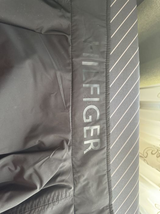 Ветровка Tommy Hilfiger оригинал