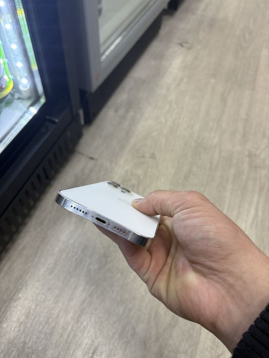 Айфон 12 про макс