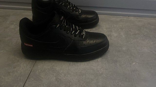 Продаю air force 1 supreme