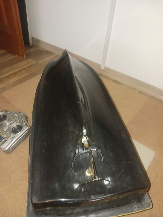 Navomodel pescuit  plantat