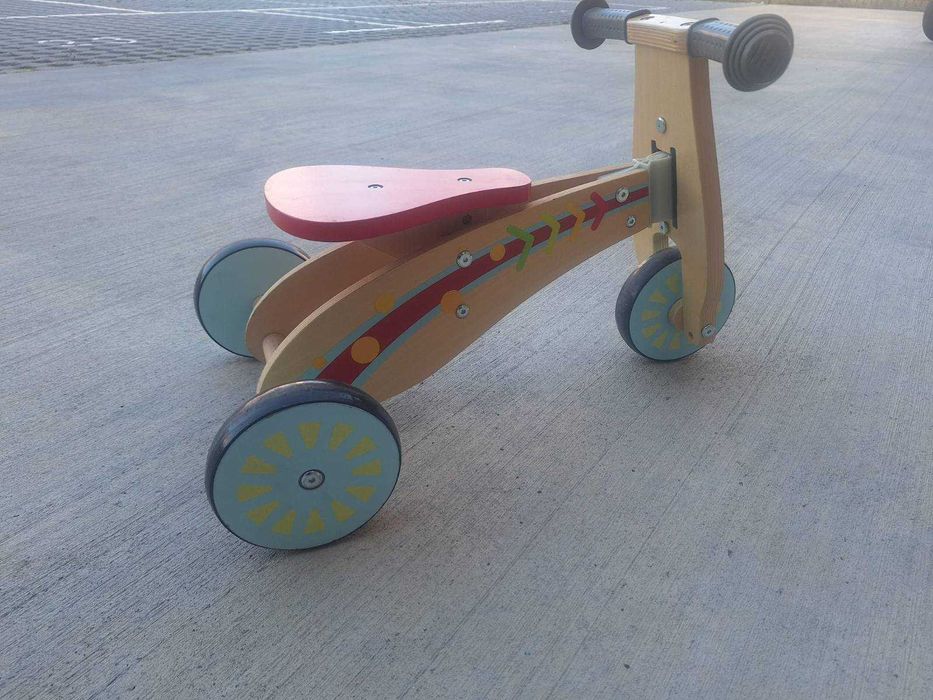 Детска дървена триколка