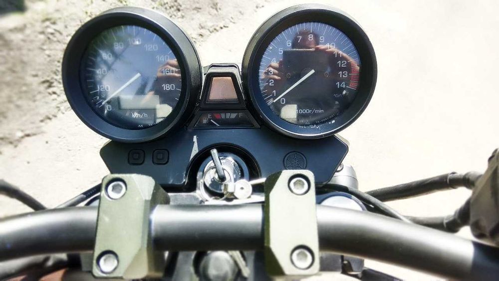 Продам Мотоцикл Yamaha XJR 400