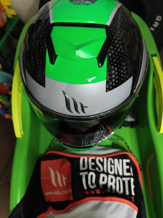 Модуларна каска MT ATOM SV