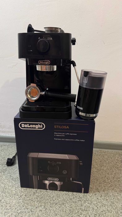 Espressor manual DeLonghi Stilosa + Râșniță Victronic - aproape noi
