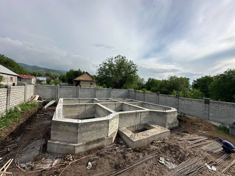 Заливка фундамента