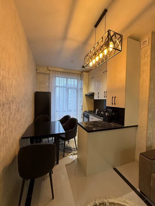 Сдаётся 2х комнатная квартира на 5этаже в районе Бухара Сити Латтико