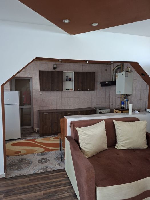Apartament de inchiriat