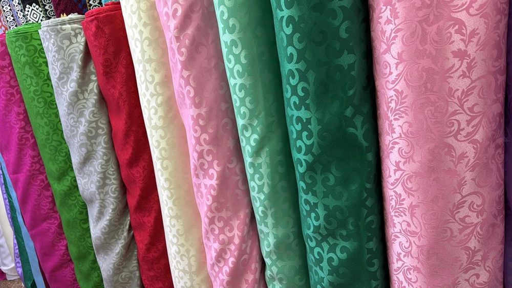 Ткань для  скатертей  джакард