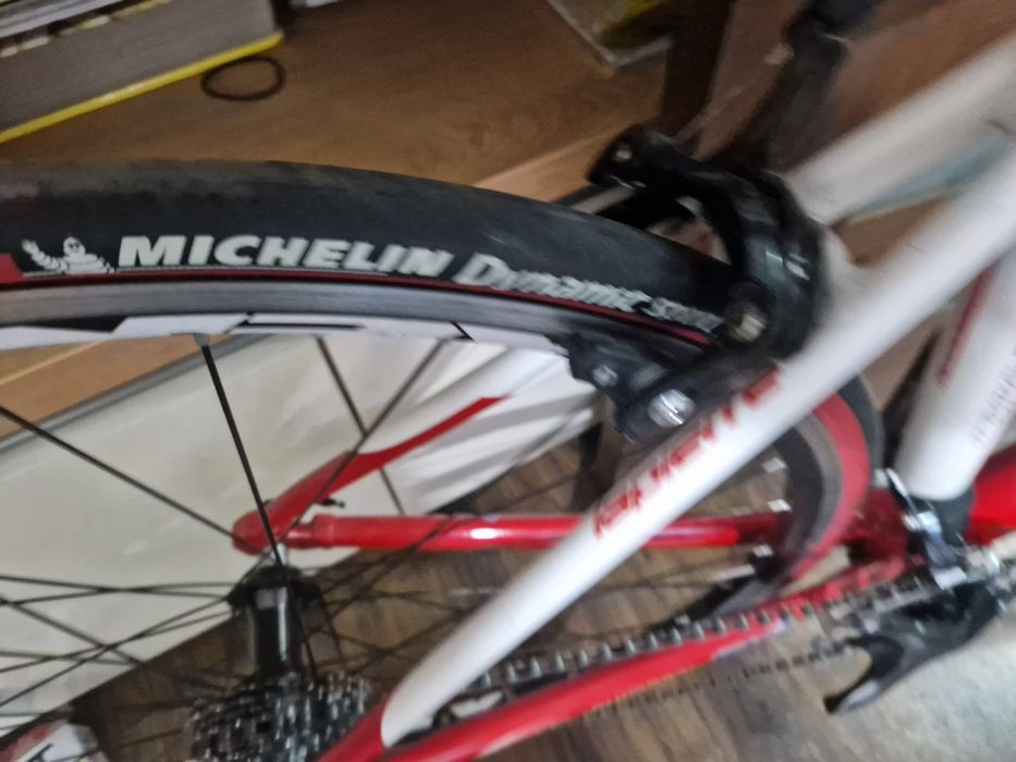 Bicicleta sosea LAPIERRE