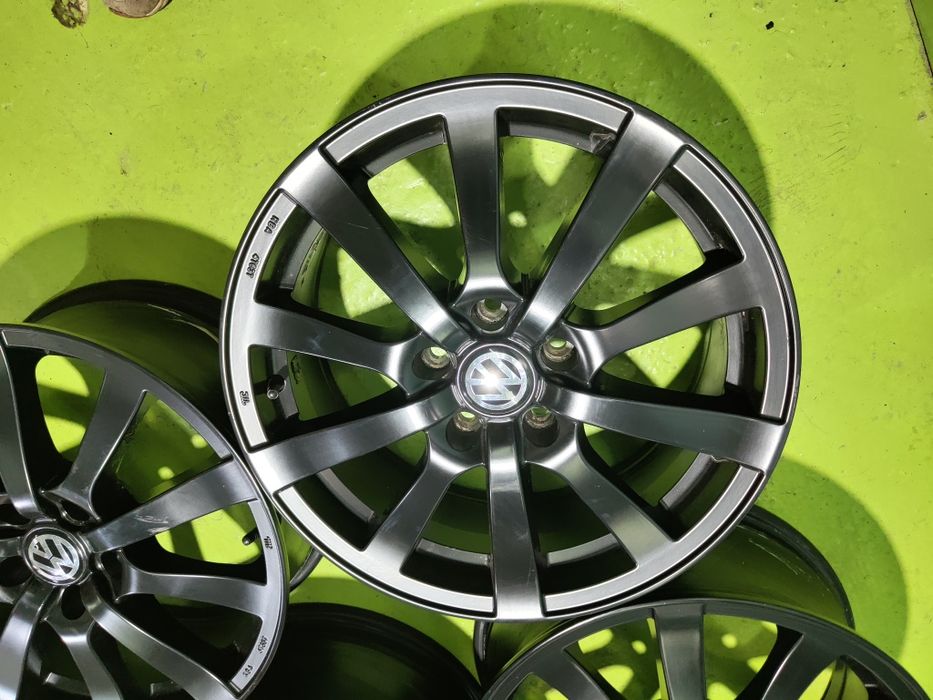 17 5x112 Vw Golf Touran Caddy Skoda Audi 5х112