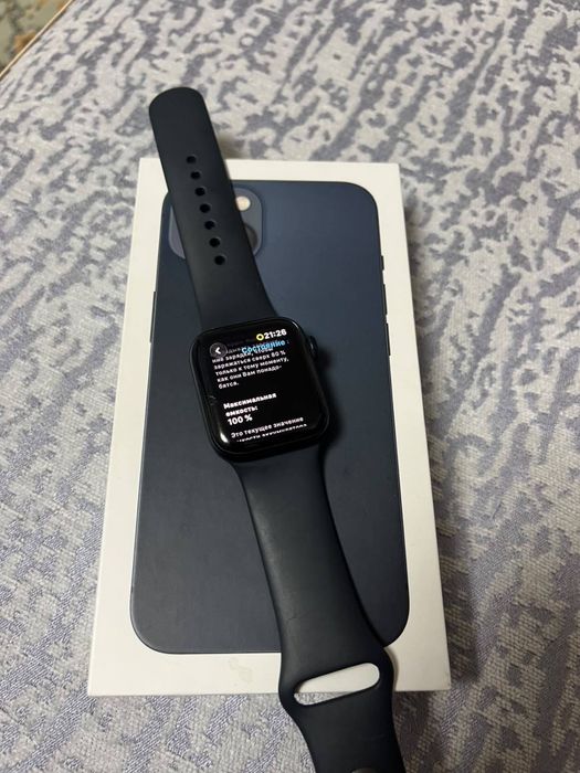продам Apple Watch SE 2