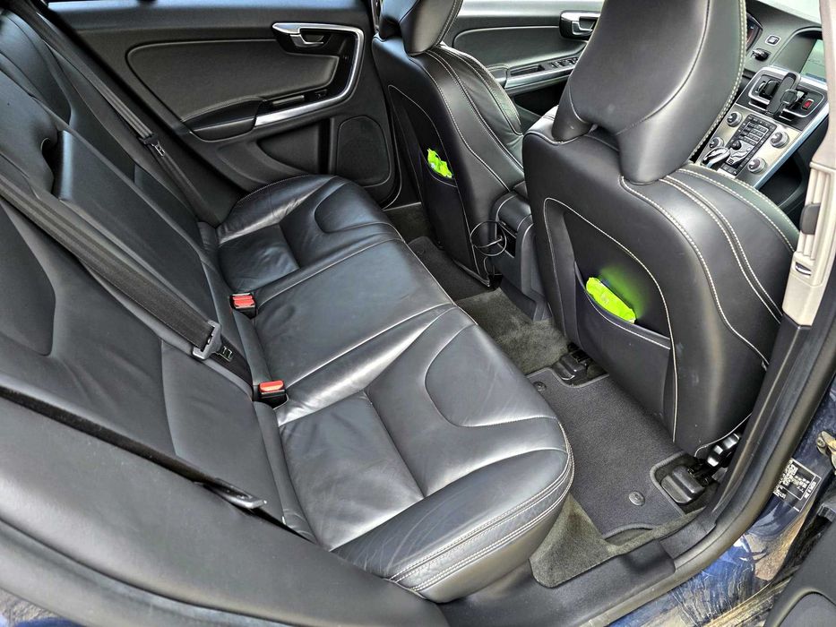 Volvo V60 D4 - 2.0 Diesel - Euro 6 - 181 cp