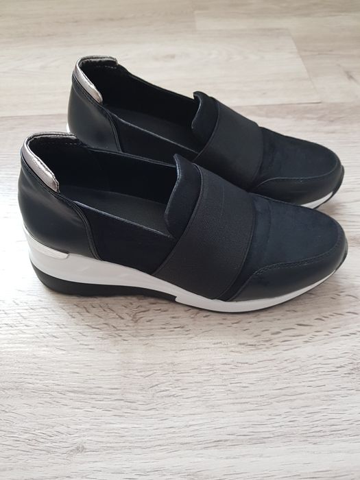 Pantofi sport negri