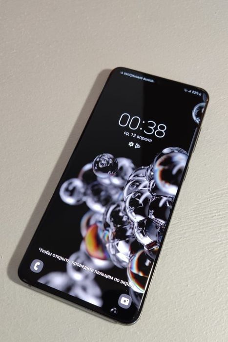Samsung s20 в отличном состояний