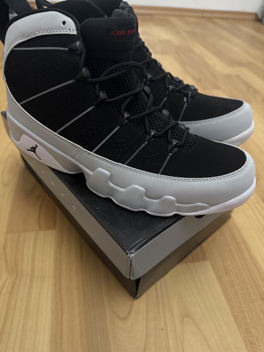 Кроссовки Jordan retro 9