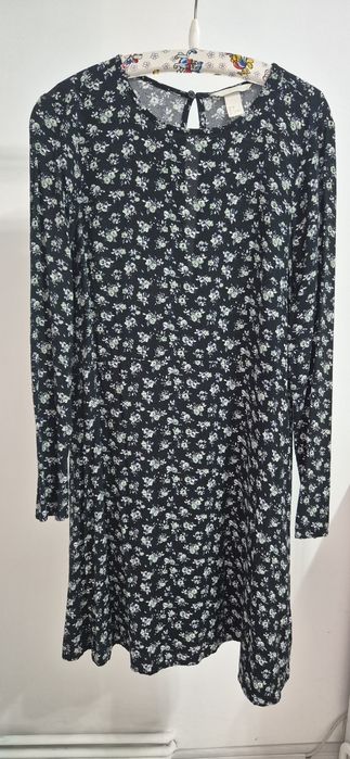 Rochie cu maneca lunga H&M marimea S