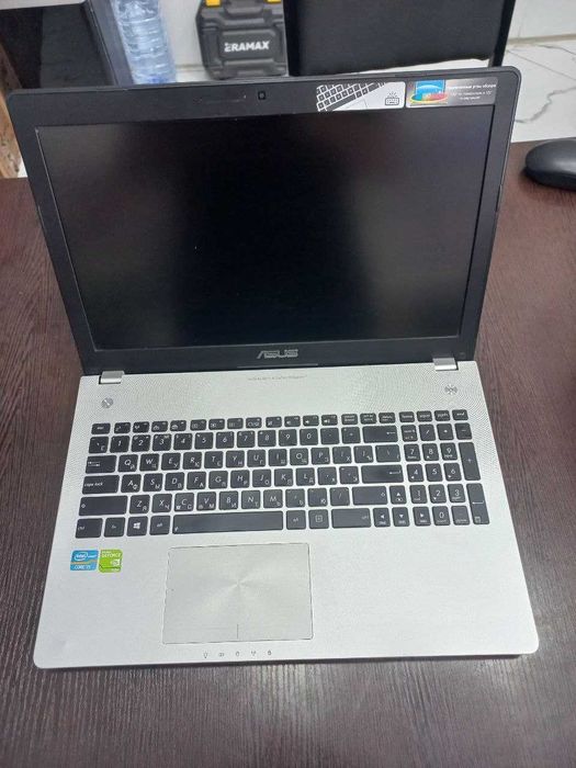 ноутбук ASUS i5 3 pok