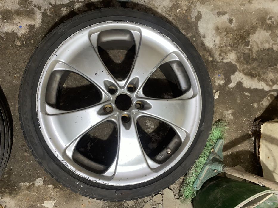 Джанти 19 с гуми