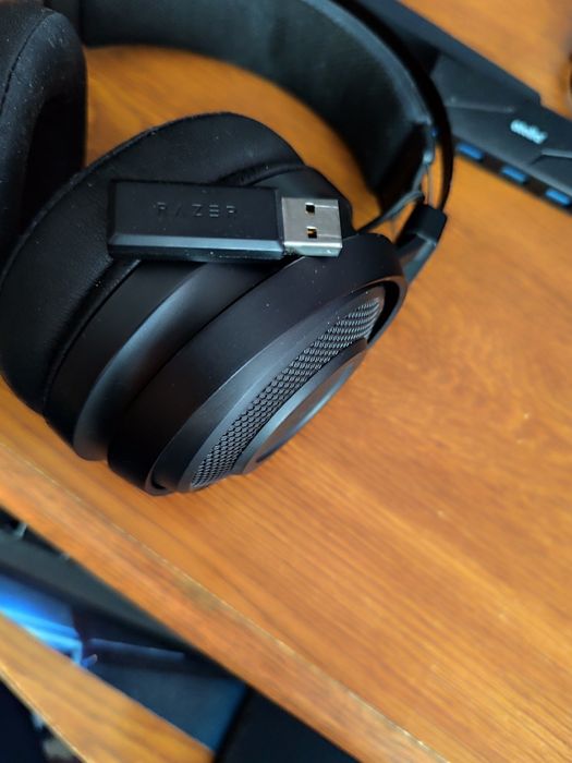 Căști gaming Razer