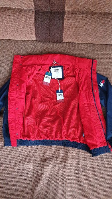 Куртка ветровка , демисезон