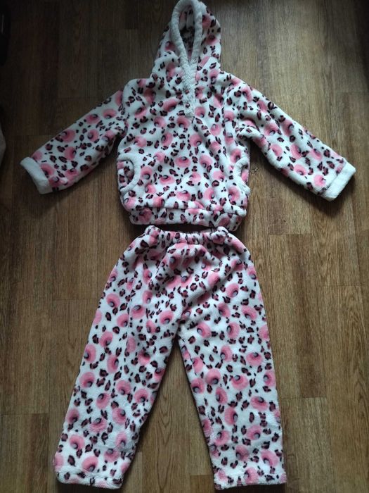 Халат махровый и пижама