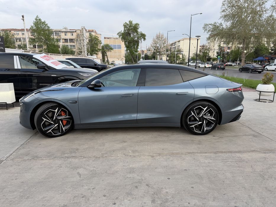 Link & Co Z 10.  4WD.  Natariuska Tayyor