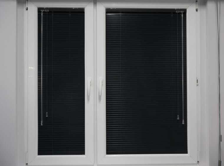 Jaluzele aluminiu la comandă 25/50 mm | Cluj | Manuale & electrice