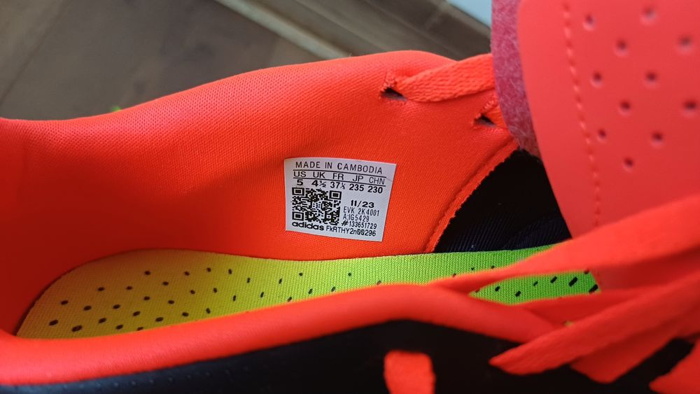 Бутонки Adidas predator