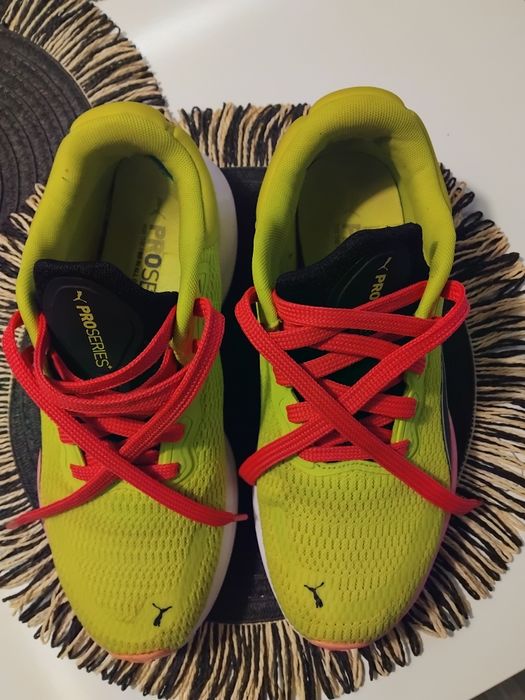 Puma PRO SERIES маратонки