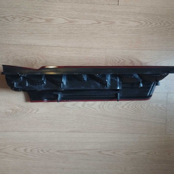 Ляв стоп за Iveco.