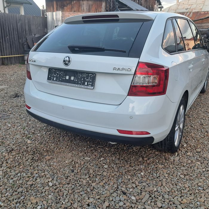 Skoda Rapid Model JOY 1,4 tdi diesel 90 cai Euro 6 An 06/2016 clima xenon navi