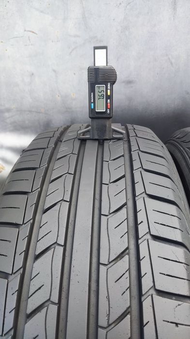 2бр. летни гуми 215/60/17 Black Lion, дот23
dot23
7.6mm
Много добро съ