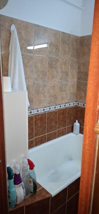Vând apartament Ștefănești