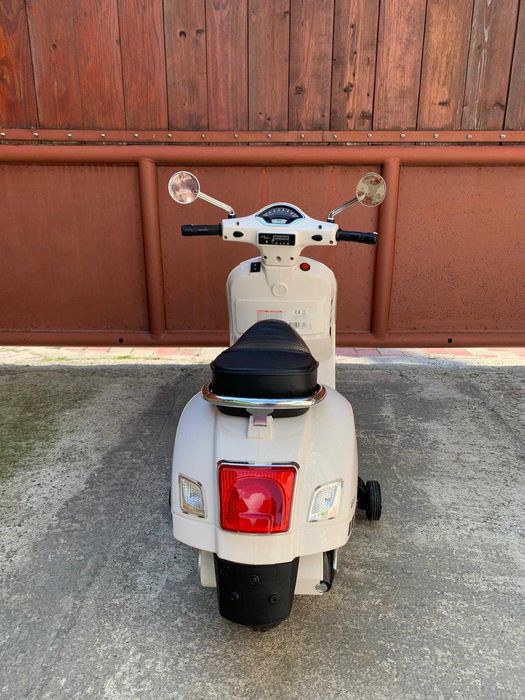 Motocicletă Electrică VESPA pentru Copii cu Muzică, Lumini și Sunete