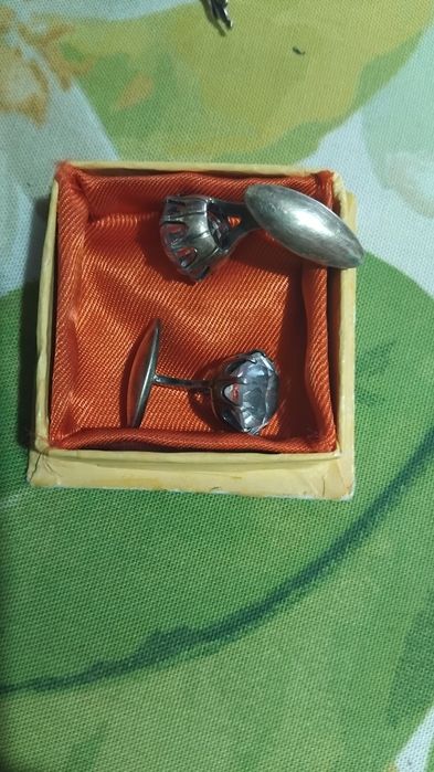 Серебряная   брошь