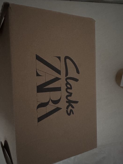 Clarks детски боти