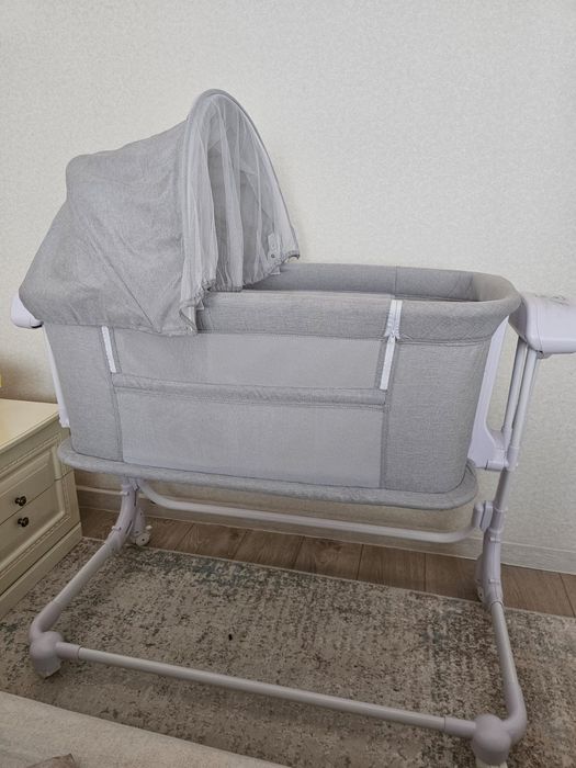 Манежка для детей с пультом и музыкой