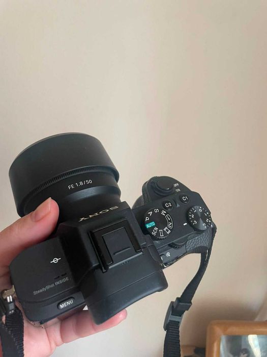 Sony Alpha 7 II + Sony FE 50mm f/1.8 – Impecabil, complet, foarte puțin folosit