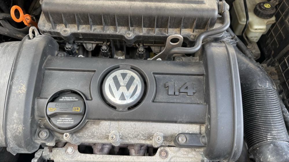 Продавам Голф 5  1.4 Бензин