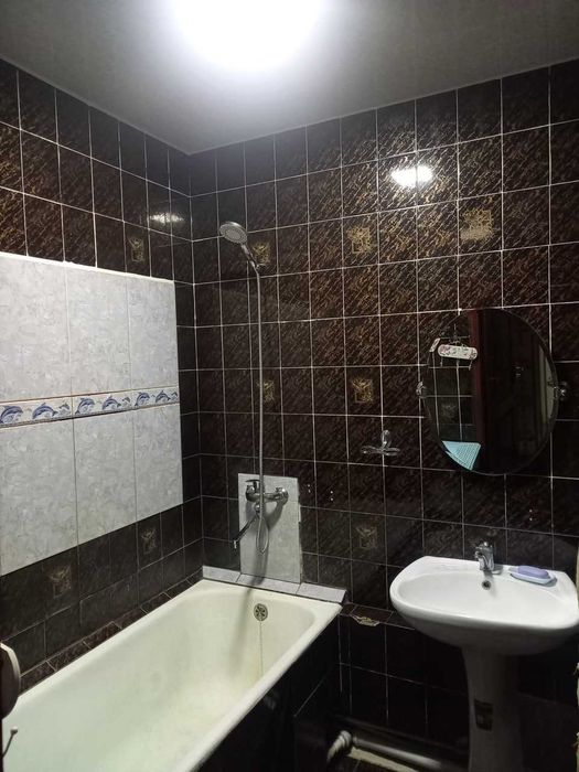 4-комнатная квартира, Юнусабад 14 квартал (Срочно, торг на месте)