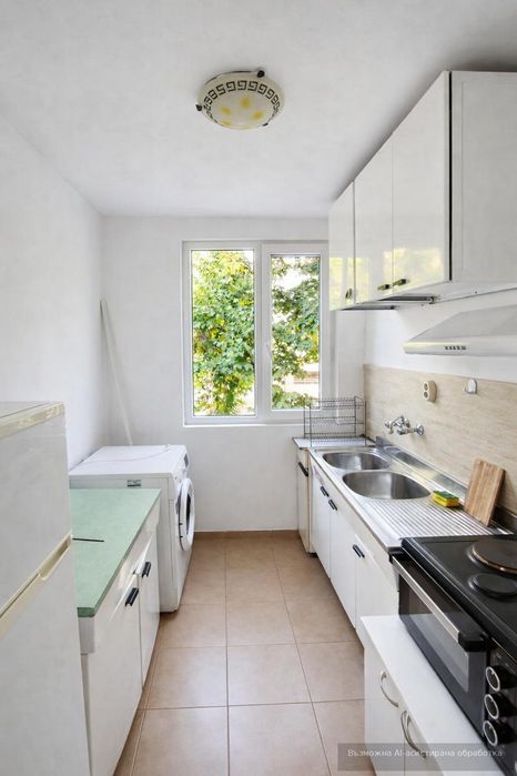 Дава се под наем Двустаен апартамент в Пловдив, Център - 55 кв.м за 450 € - Снимка #3